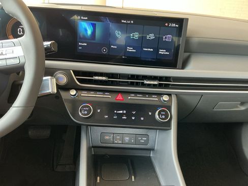 New 2026 Hyundai Sonata SEL FWD image 17