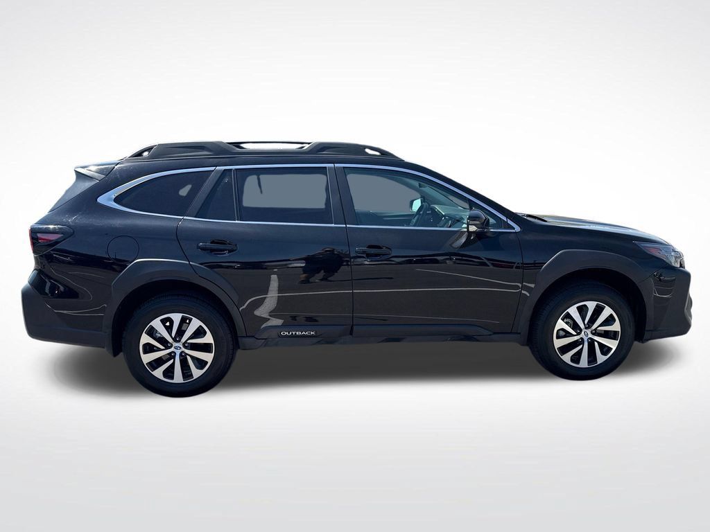 Used 2025 Subaru Outback Premium w/ Popular Package #1A AWD/4WD image 8