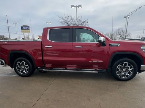 Used 2025 GMC Sierra 1500 SLT w/ SLT Premium Plus Package image 9