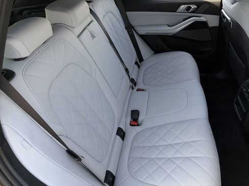 Used 2026 BMW X5 sDrive40i w/ M Sport Package RWD image 13