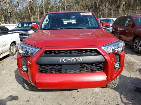 Used 2022 Toyota 4Runner SR5 AWD/4WD image 5