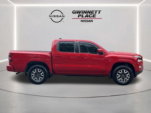 Certified 2024 Nissan Frontier SL AWD/4WD image 28