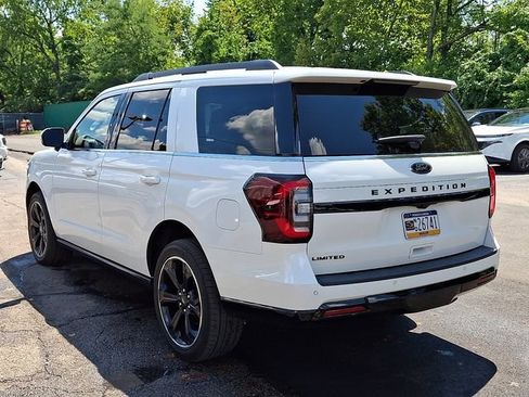 Used 2024 Ford Expedition Limited AWD/4WD image 4