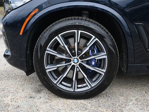 Used 2021 BMW X5 M50i w/ Dynamic Handling Package image 27
