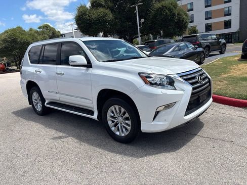 Used 2016 Lexus GX 460 w/ Premium Package AWD/4WD image 7