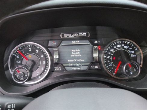 Used 2019 RAM 1500 Big Horn image 16