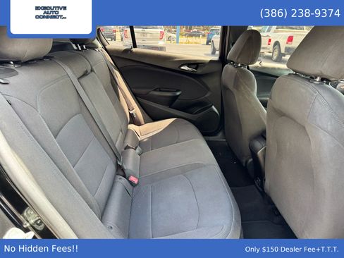 Used 2019 Chevrolet Cruze LT image 14