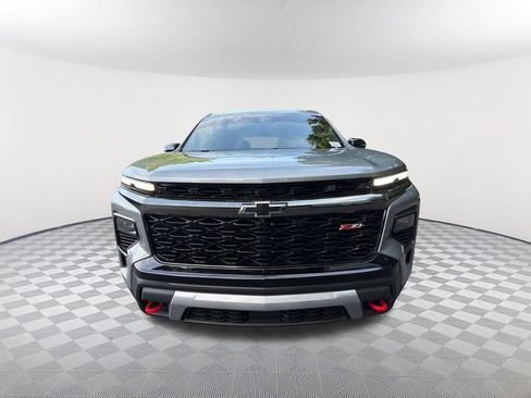 Used 2026 Chevrolet Traverse Z71 w/ Driver Confidence Package AWD/4WD image 2