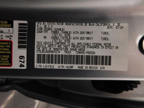 Used 2024 Toyota Tacoma TRD Off-Road image 37