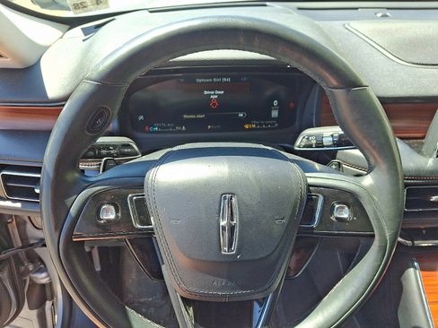 Used 2023 Lincoln Aviator Reserve w/ Equipment Group 201A AWD/4WD image 21
