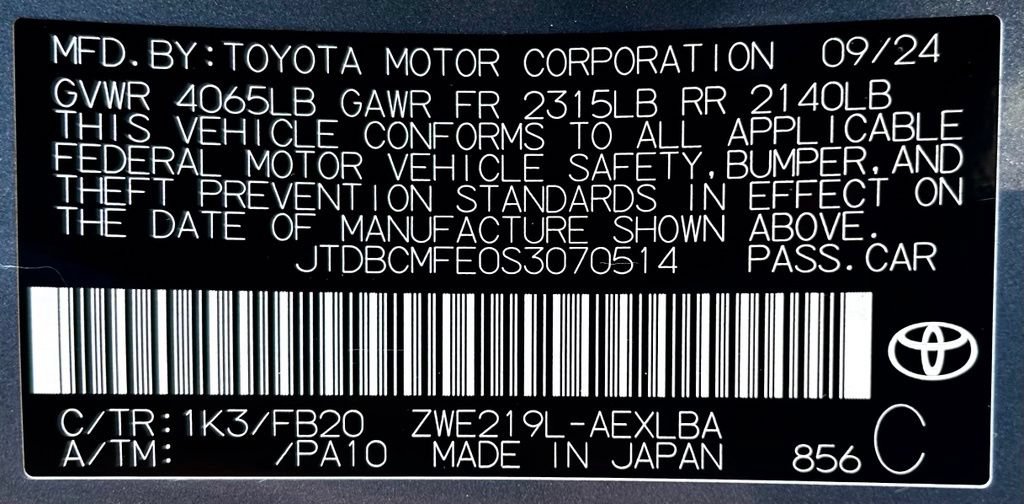 Certified 2025 Toyota Corolla LE FWD image 24