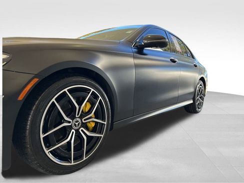Used 2021 Mercedes-Benz E 350 Sedan w/ Premium Package image 17