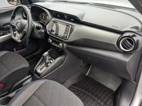 Used 2019 Nissan Kicks SV w/ Exterior Package FWD image 19