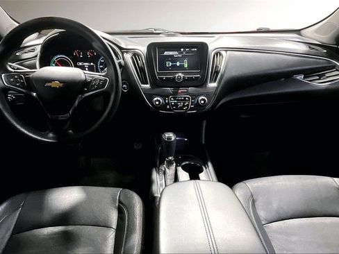 Used 2016 Chevrolet Malibu Hybrid image 7