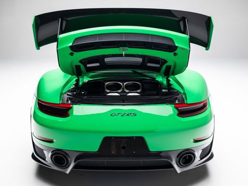 Used 2018 Porsche 911 GT2 RS image 56