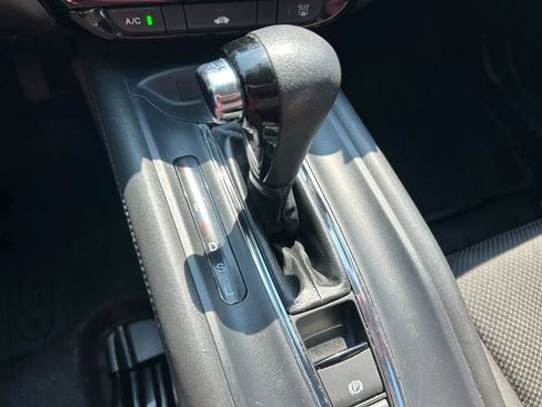 Used 2019 Honda HR-V LX image 21