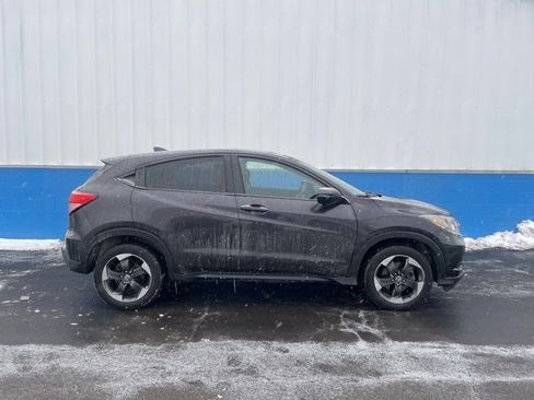 Used 2018 Honda HR-V EX image 1