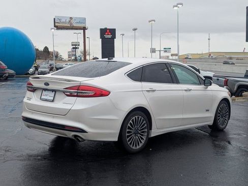 Used 2018 Ford Fusion Energi Titanium FWD image 4