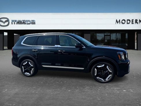 Used 2024 Kia Telluride S w/ S Sunroof Package FWD image 4
