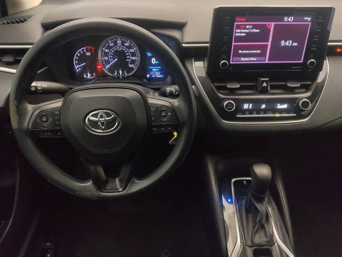 Used 2022 Toyota Corolla LE image 22