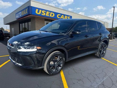 Used 2023 Dodge Hornet GT Plus w/ GT Blacktop Package image 1