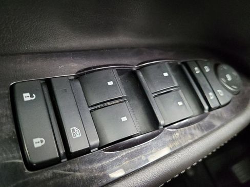 Used 2015 Buick Enclave Premium w/ Experience Buick Package image 27