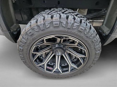 Used 2020 GMC Sierra 1500 AT4 w/ AT4 Carbonpro Edition image 12