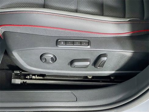 Used 2024 Volkswagen GTI Autobahn image 12