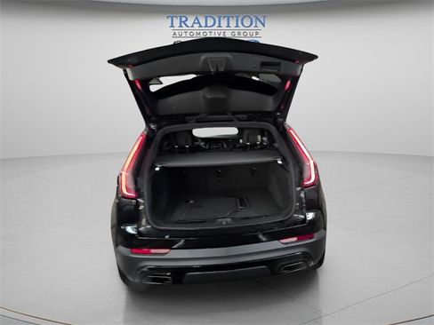 Used 2019 Cadillac XT4 Sport w/ Cold Weather Package image 18