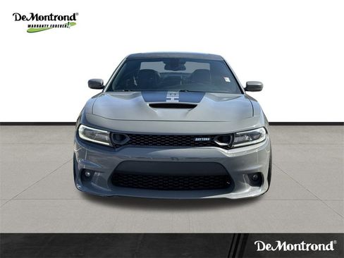 Used 2019 Dodge Charger Scat Pack w/ Daytona Edition Group image 2