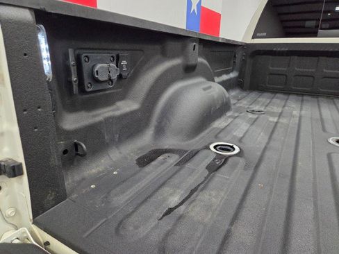 Used 2022 RAM 3500 Limited AWD/4WD image 33
