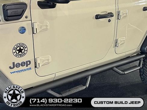 Used 2022 Jeep Wrangler Unlimited Rubicon 4xe w/ Safety Group AWD/4WD image 8