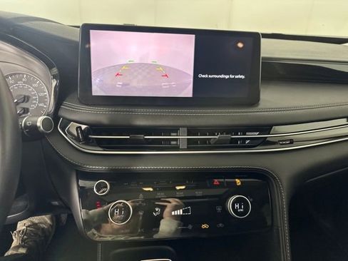 Used 2022 INFINITI QX60 Pure image 22