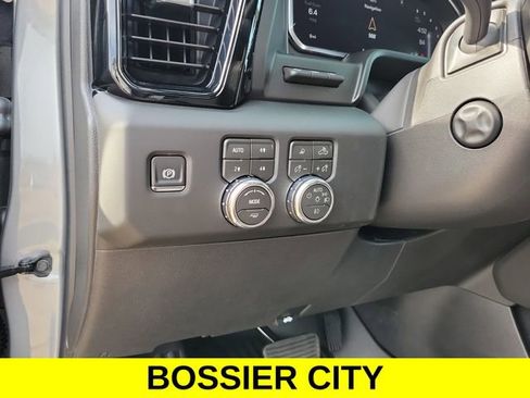 New 2026 GMC Sierra 1500 AT4 w/ AT4 Premium Package image 13