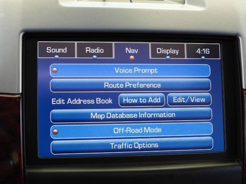 Used 2013 Cadillac Escalade Luxury RWD image 60
