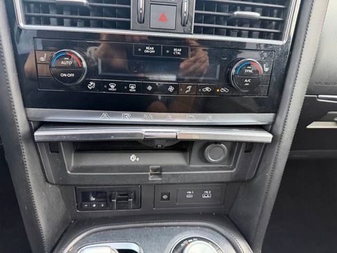 Used 2023 Nissan Armada SL w/ Midnight Edition Package image 29