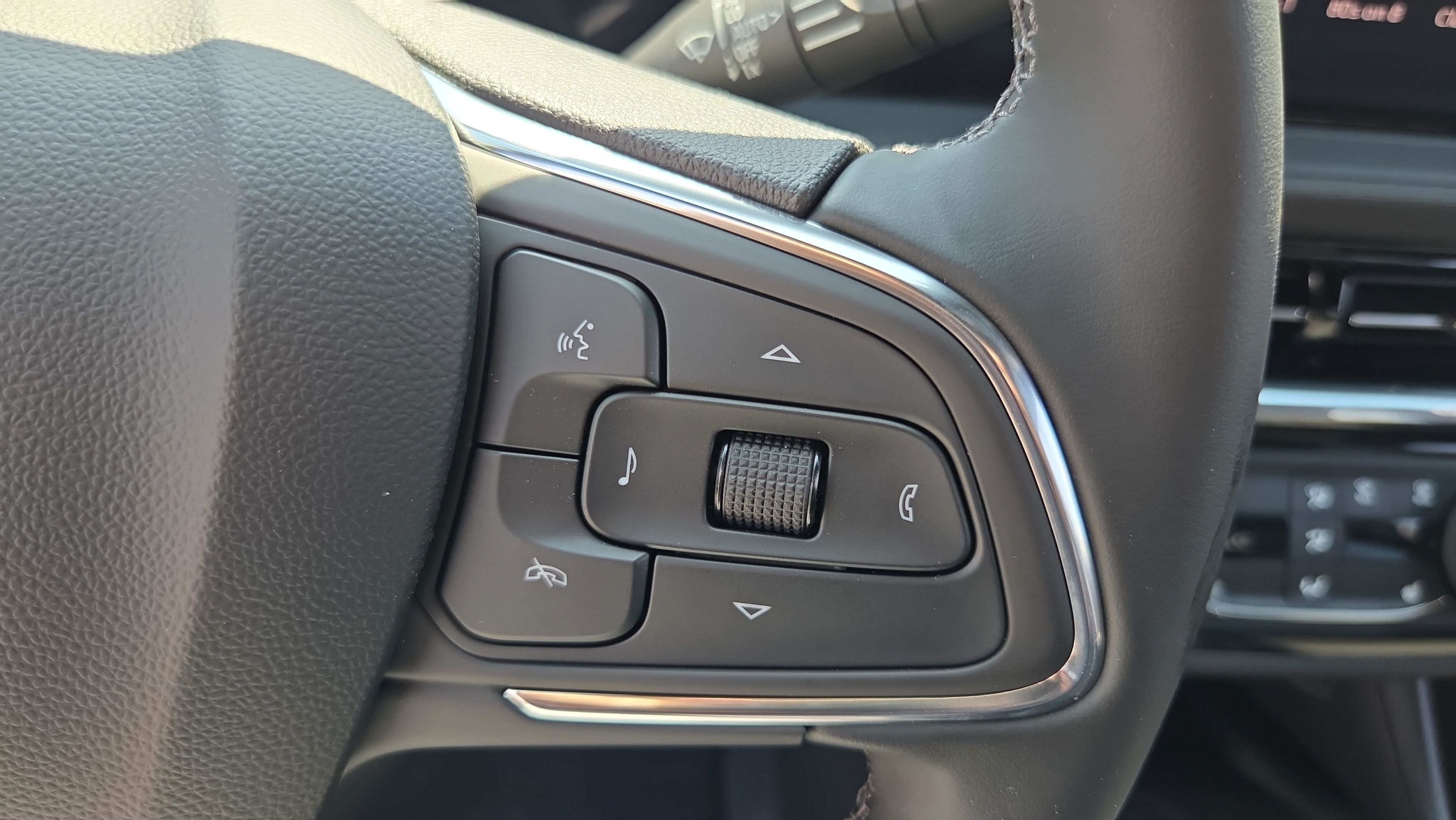 New 2026 Buick Envista Sport Touring w/ Convenience I Package FWD image 25