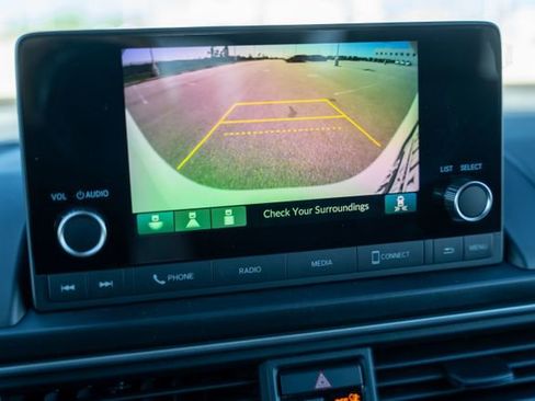 New 2025 Honda Pilot Sport image 27