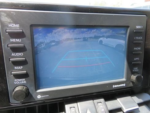Used 2022 Toyota RAV4 XLE Premium FWD image 27