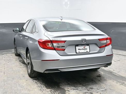 Used 2020 Honda Accord EX image 5