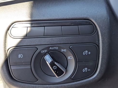 Used 2019 INFINITI QX50 Luxe w/ Navigation Package image 34