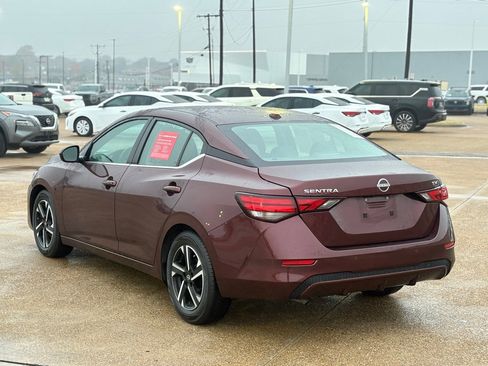 Certified 2024 Nissan Sentra SV image 7