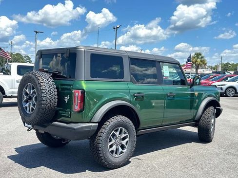 New 2025 Ford Bronco Badlands image 7