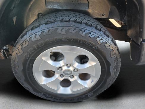 Used 2012 Jeep Wrangler Sport image 21