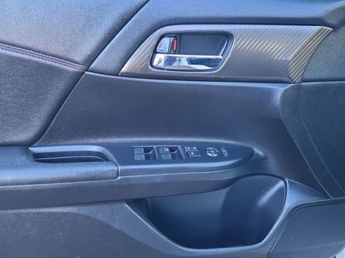 Used 2017 Honda Accord Sport Special Edition image 17