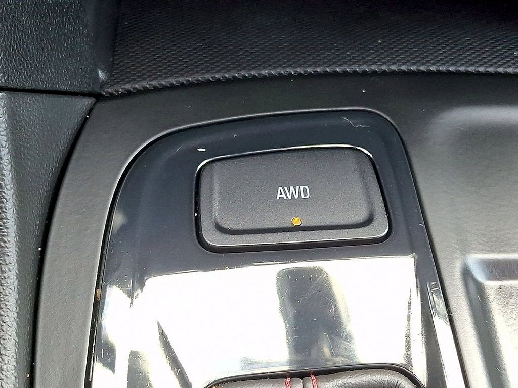 Used 2022 Chevrolet Equinox RS AWD/4WD image 36