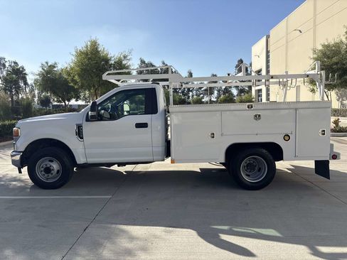 Used 2020 Ford F350 XL w/ Power Equipment Group image 6