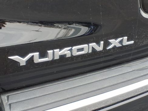 Used 2019 GMC Yukon XL Denali w/ Denali Ultimate Package image 29