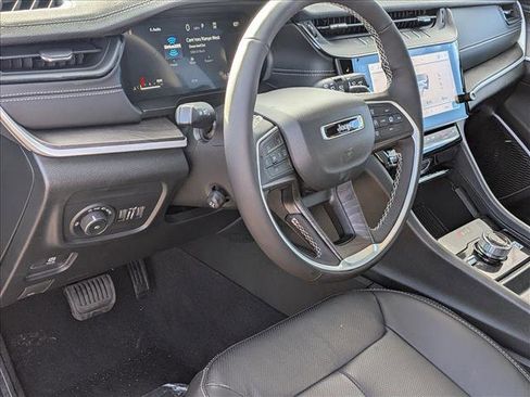 New 2026 Jeep Grand Cherokee Limited Reserve image 3