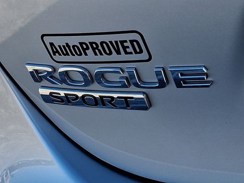 Used 2021 Nissan Rogue Sport S image 28